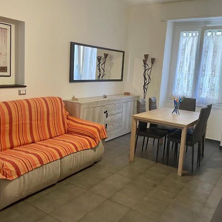 Apartamento Il Nido Di Alice Chiavari Exterior foto