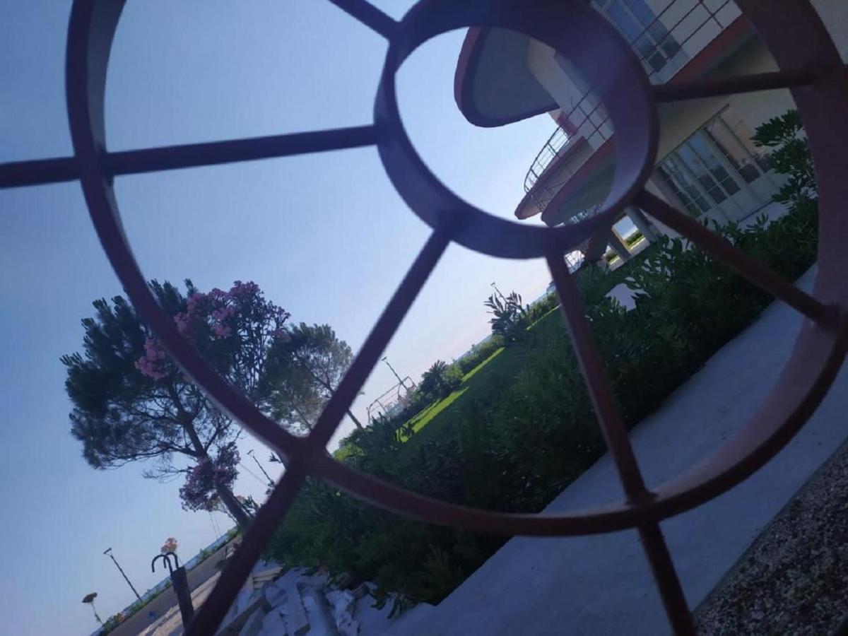 Apartamento Il Nido Di Alice Chiavari Exterior foto